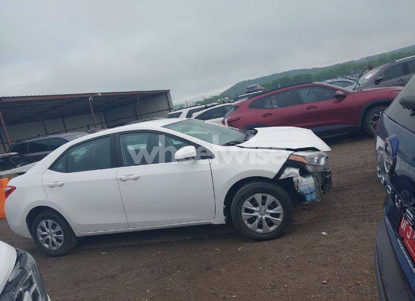 Photo 13 of 2016 Toyota Corolla L (VIN 5YFBURHE2GP535395)