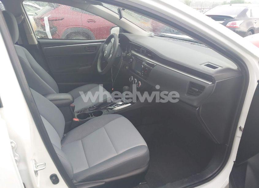 Photo 5 of 2016 Toyota Corolla L (VIN 5YFBURHE2GP535395)