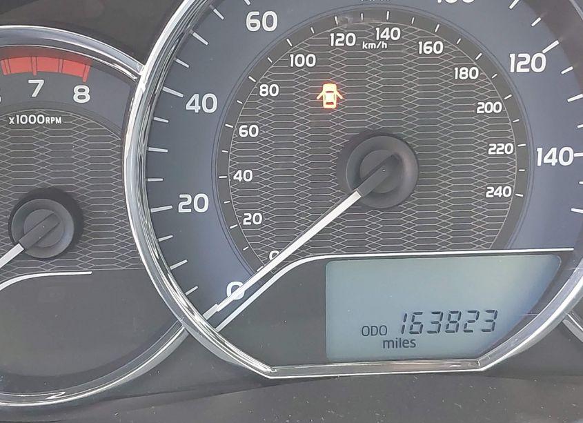 Photo 15 of 2016 Toyota Corolla LE (VIN 5YFBURHE2GP547062)