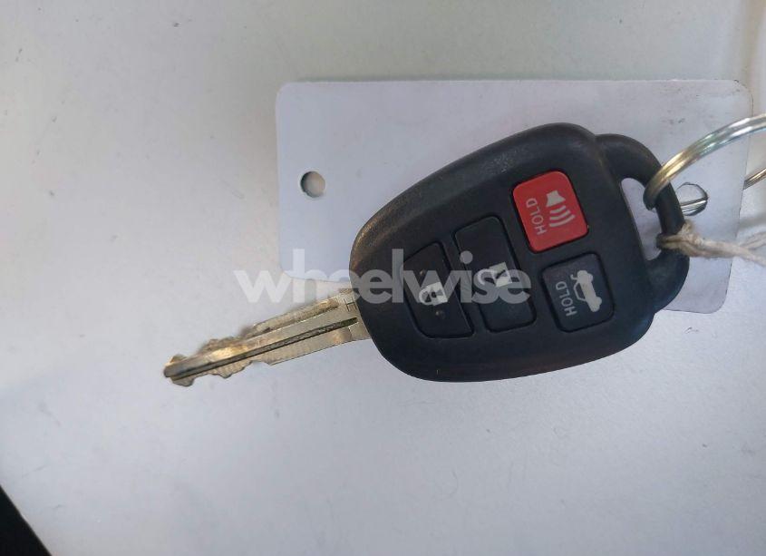 Photo 11 of 2016 Toyota Corolla S PLUS (VIN 5YFBURHE2GP547837)