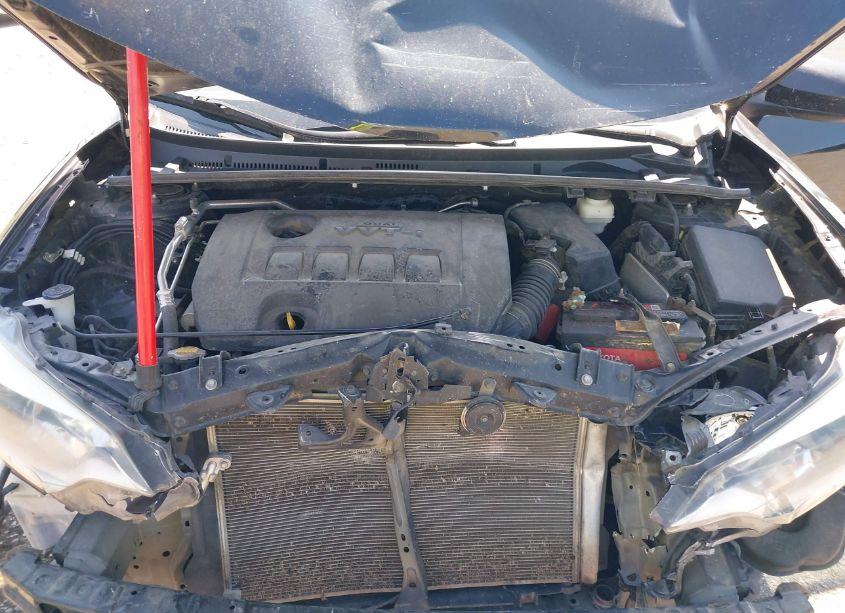 Photo 10 of 2016 Toyota Corolla LE PLUS (VIN 5YFBURHE2GP547983)