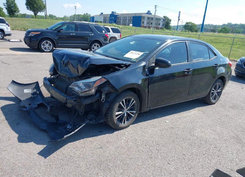 Photo 2 of 2016 Toyota Corolla LE PLUS (VIN 5YFBURHE2GP547983)