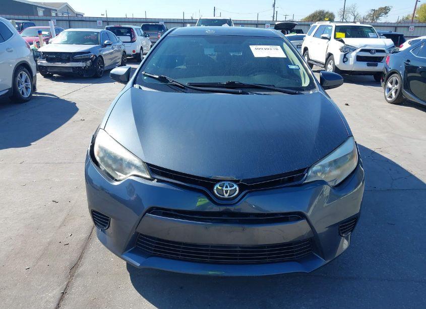 Photo 12 of 2016 Toyota Corolla LE (VIN 5YFBURHE2GP561690)