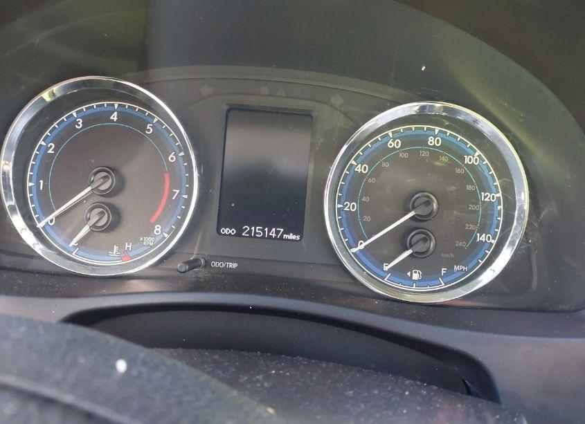 Photo 15 of 2017 Toyota Corolla L (VIN 5YFBURHE2HP583738)