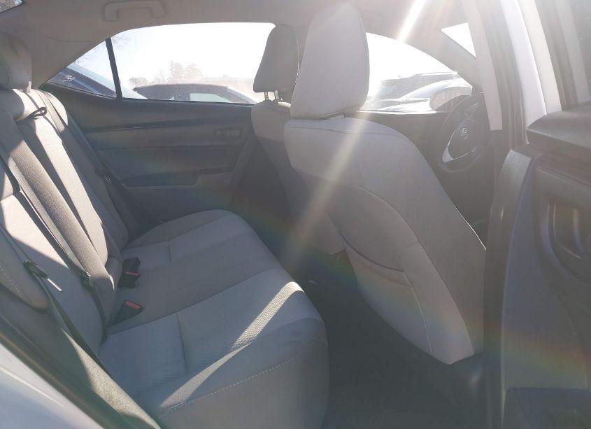 Photo 8 of 2017 Toyota Corolla L (VIN 5YFBURHE2HP583738)