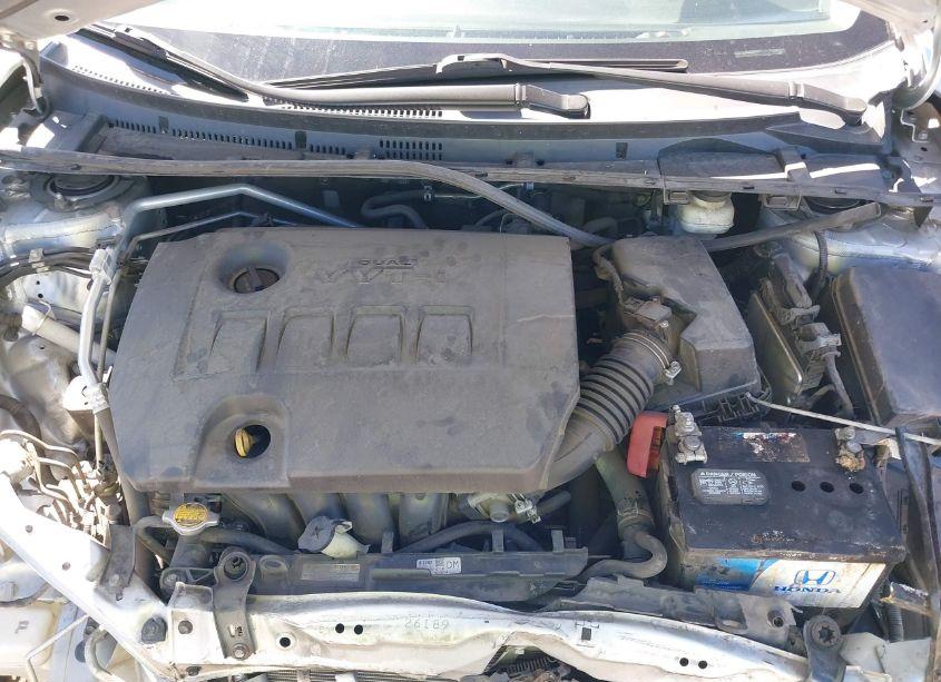 Photo 10 of 2017 Toyota Corolla L (VIN 5YFBURHE2HP601607)