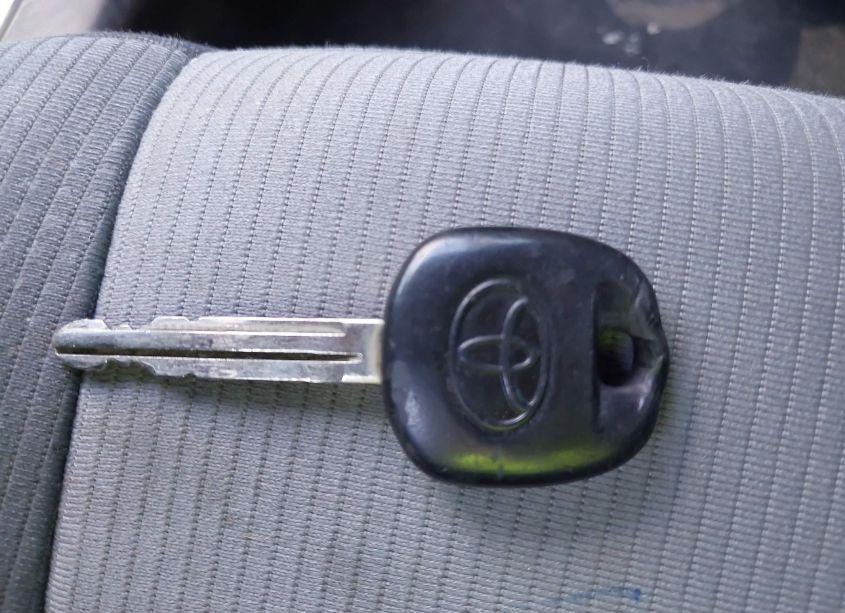 Photo 11 of 2017 Toyota Corolla L (VIN 5YFBURHE2HP601607)