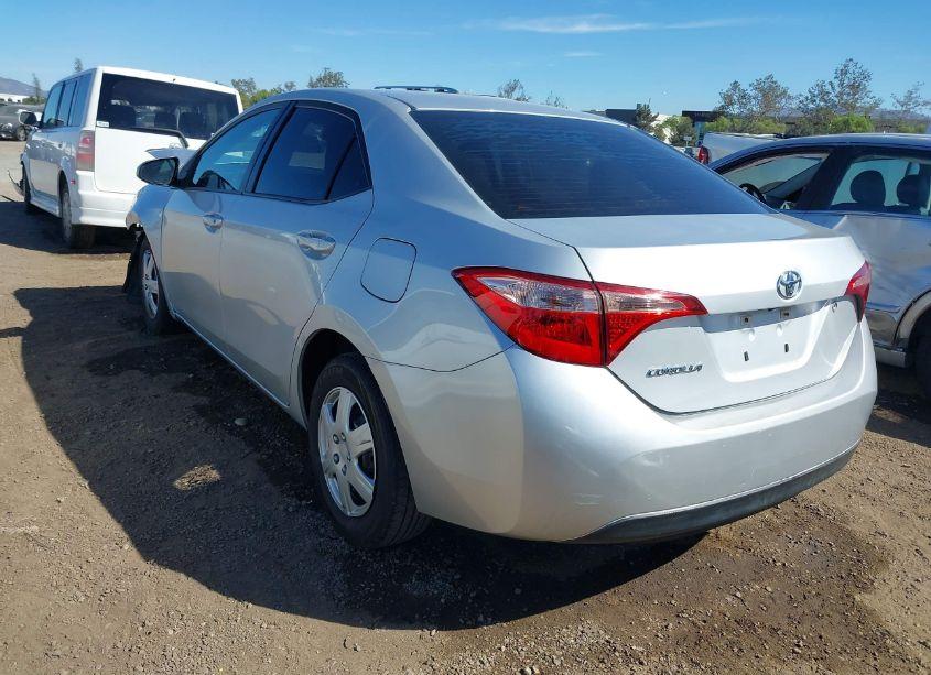 Photo 3 of 2017 Toyota Corolla L (VIN 5YFBURHE2HP601607)