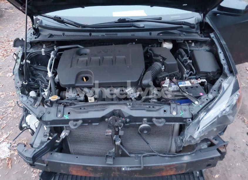 Photo 10 of 2017 Toyota Corolla LE (VIN 5YFBURHE2HP613367)