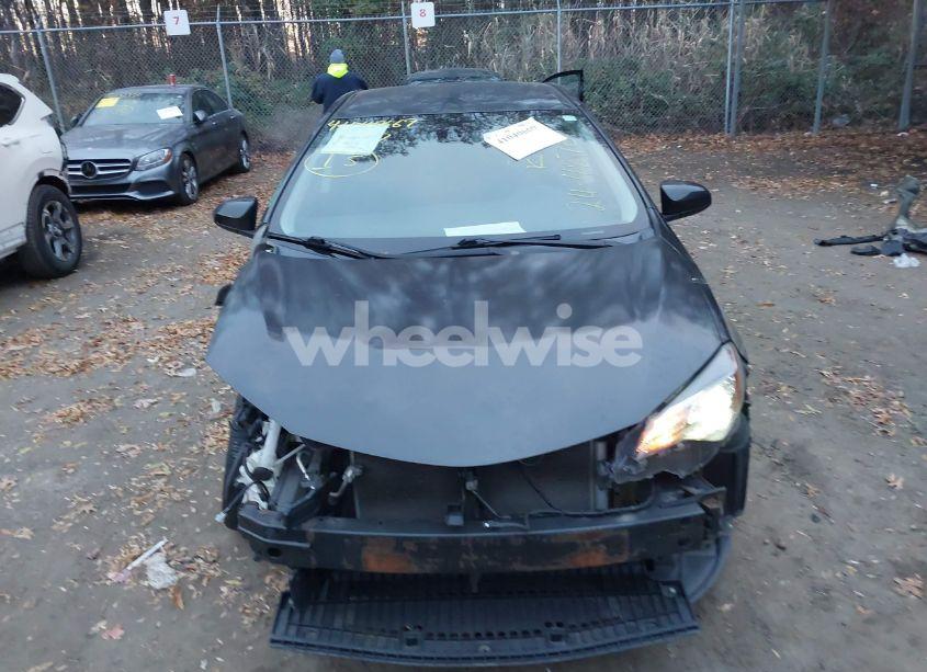 Photo 12 of 2017 Toyota Corolla LE (VIN 5YFBURHE2HP613367)