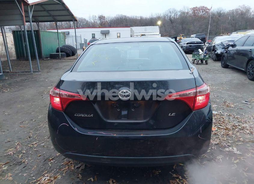 Photo 16 of 2017 Toyota Corolla LE (VIN 5YFBURHE2HP613367)