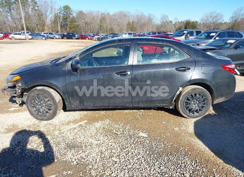 Photo 15 of 2017 Toyota Corolla LE (VIN 5YFBURHE2HP614289)