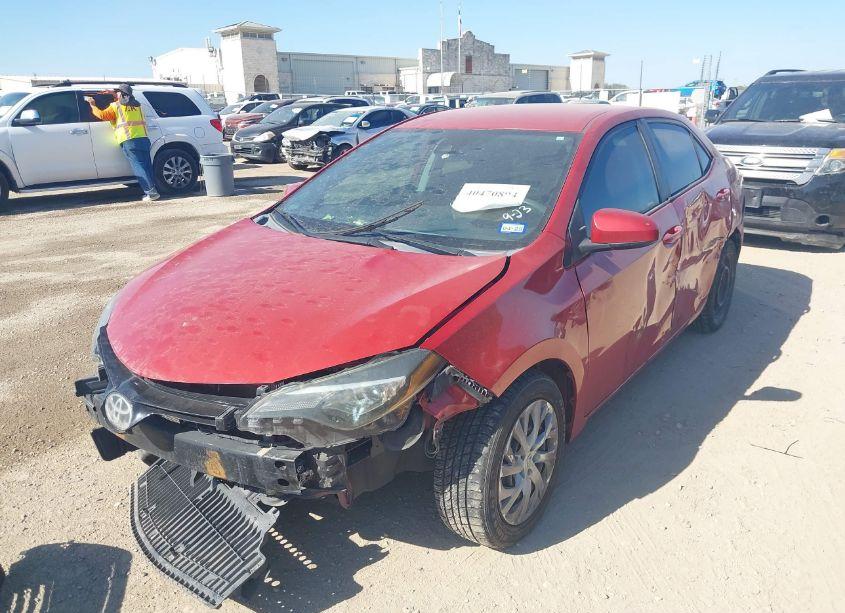 Photo 6 of 2017 Toyota Corolla LE (VIN 5YFBURHE2HP615247)