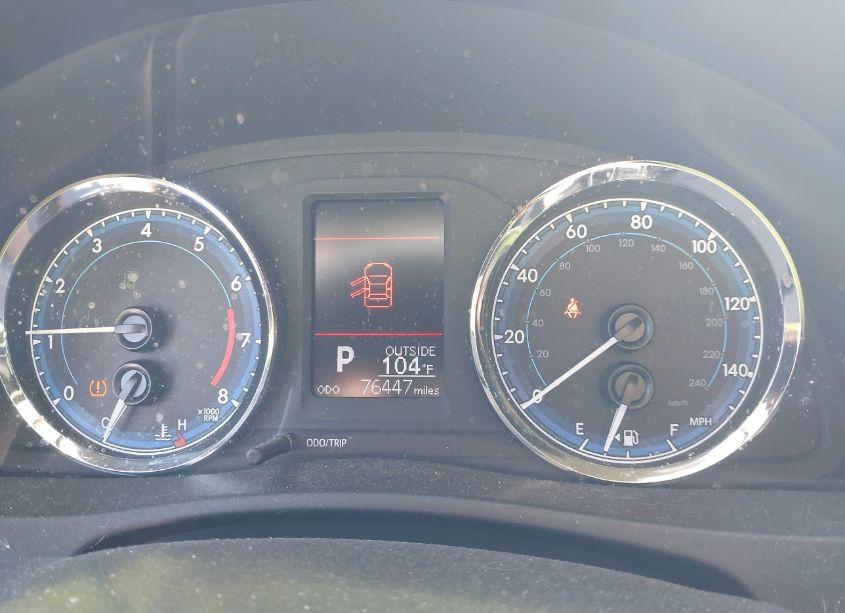 Photo 7 of 2017 Toyota Corolla LE (VIN 5YFBURHE2HP615247)