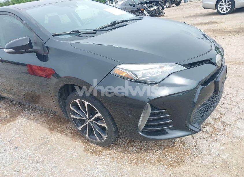 Photo 18 of 2017 Toyota Corolla SE (VIN 5YFBURHE2HP656395)