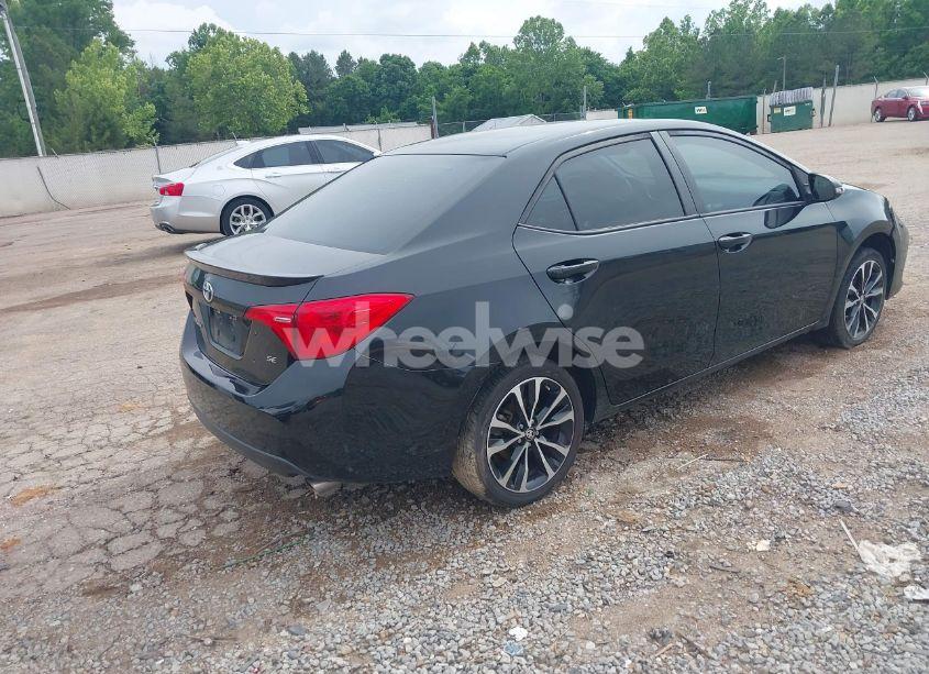 Photo 4 of 2017 Toyota Corolla SE (VIN 5YFBURHE2HP656395)