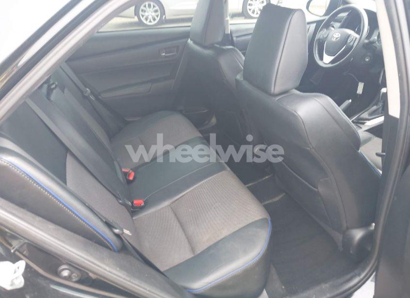 Photo 8 of 2017 Toyota Corolla SE (VIN 5YFBURHE2HP656395)