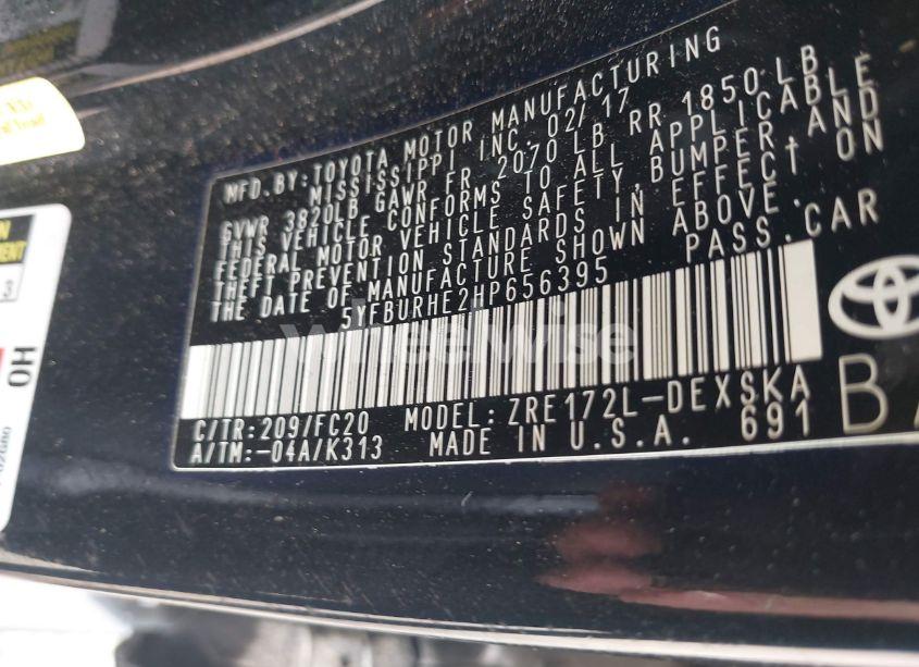 Photo 9 of 2017 Toyota Corolla SE (VIN 5YFBURHE2HP656395)