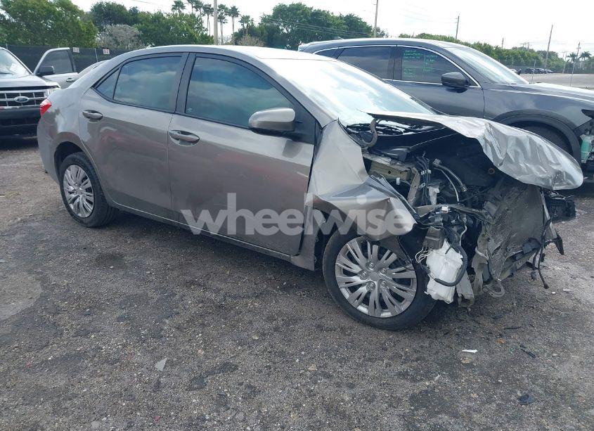 2017 Toyota Corolla LE (VIN 5YFBURHE2HP684178) main photo