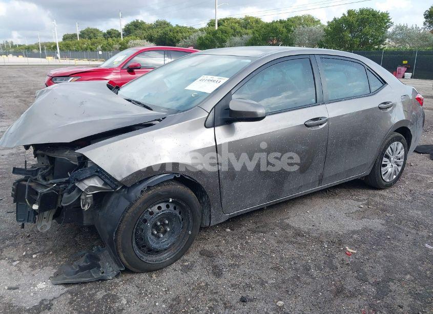 Photo 2 of 2017 Toyota Corolla LE (VIN 5YFBURHE2HP684178)