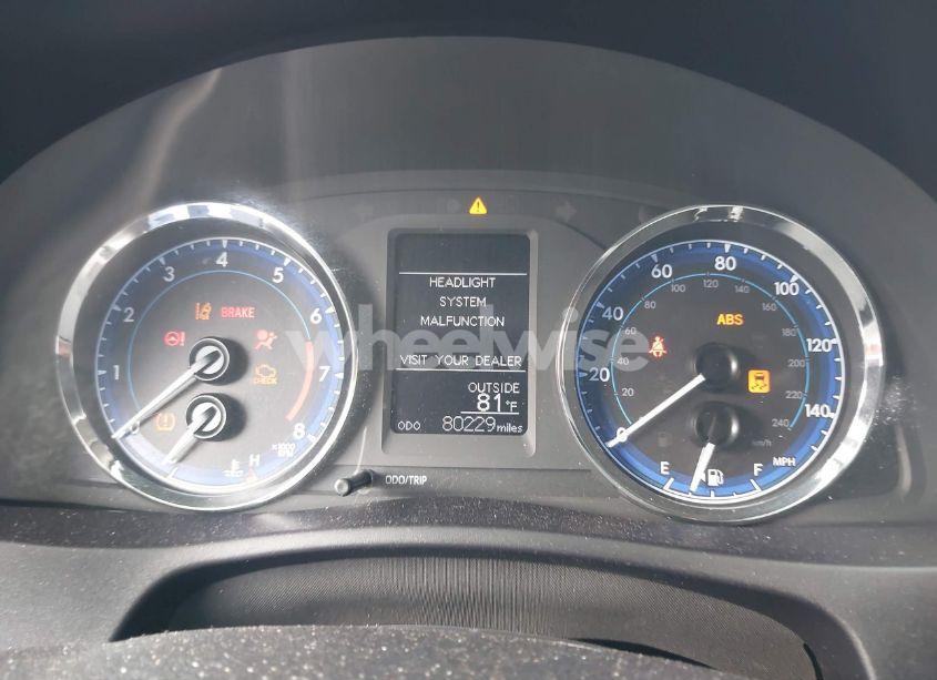 Photo 7 of 2017 Toyota Corolla LE (VIN 5YFBURHE2HP684178)