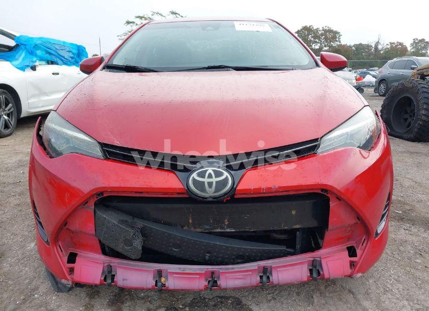 Photo 6 of 2017 Toyota Corolla LE (VIN 5YFBURHE2HP692023)