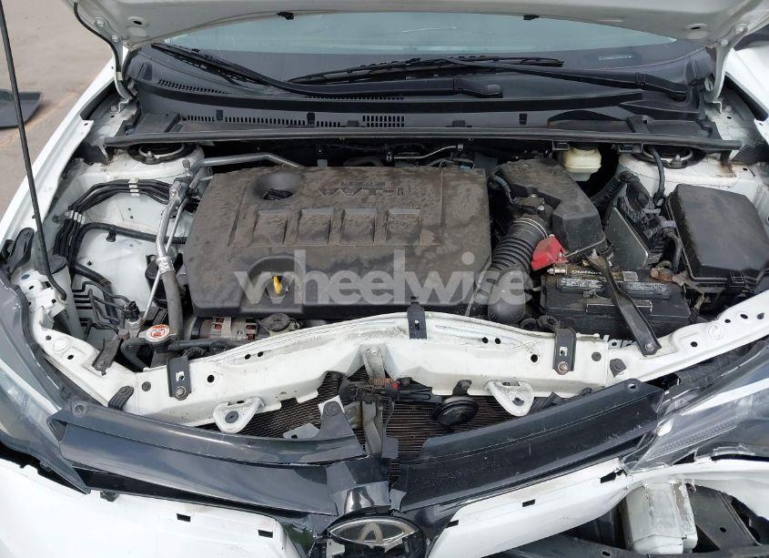 Photo 10 of 2017 Toyota Corolla LE (VIN 5YFBURHE2HP703702)