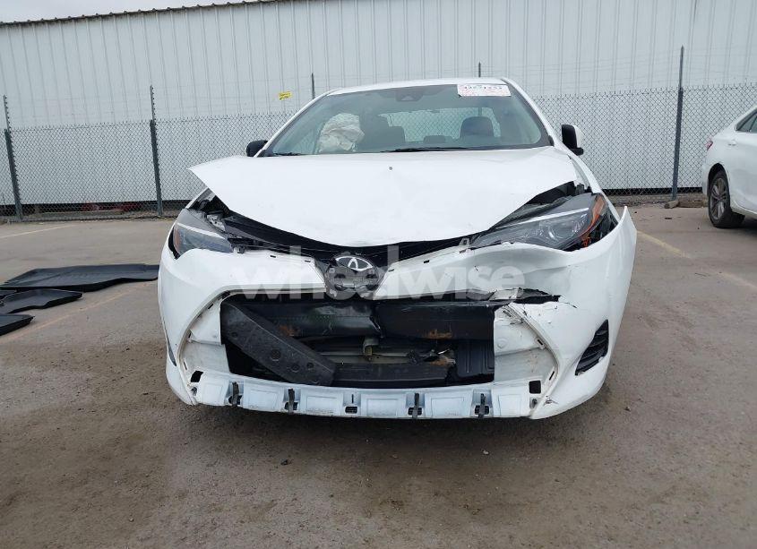 Photo 6 of 2017 Toyota Corolla LE (VIN 5YFBURHE2HP703702)