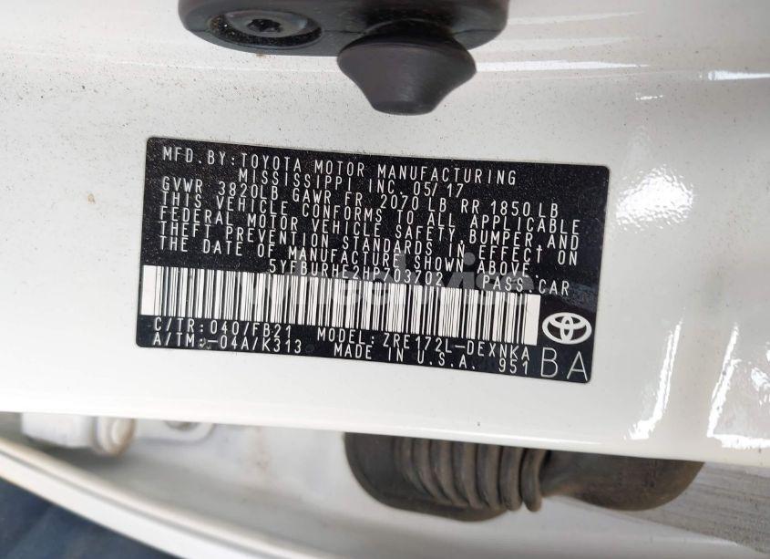 Photo 9 of 2017 Toyota Corolla LE (VIN 5YFBURHE2HP703702)