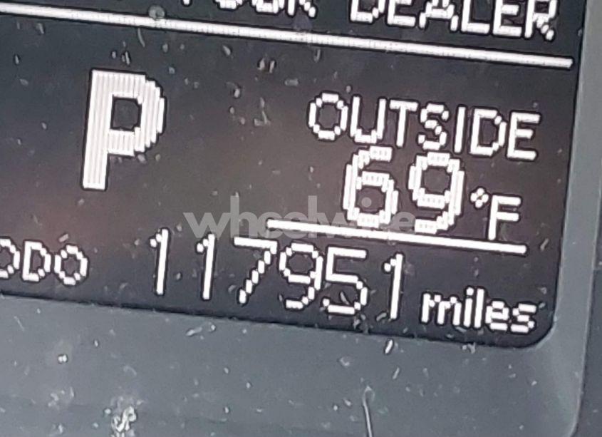 Photo 15 of 2017 Toyota Corolla LE (VIN 5YFBURHE2HP707099)