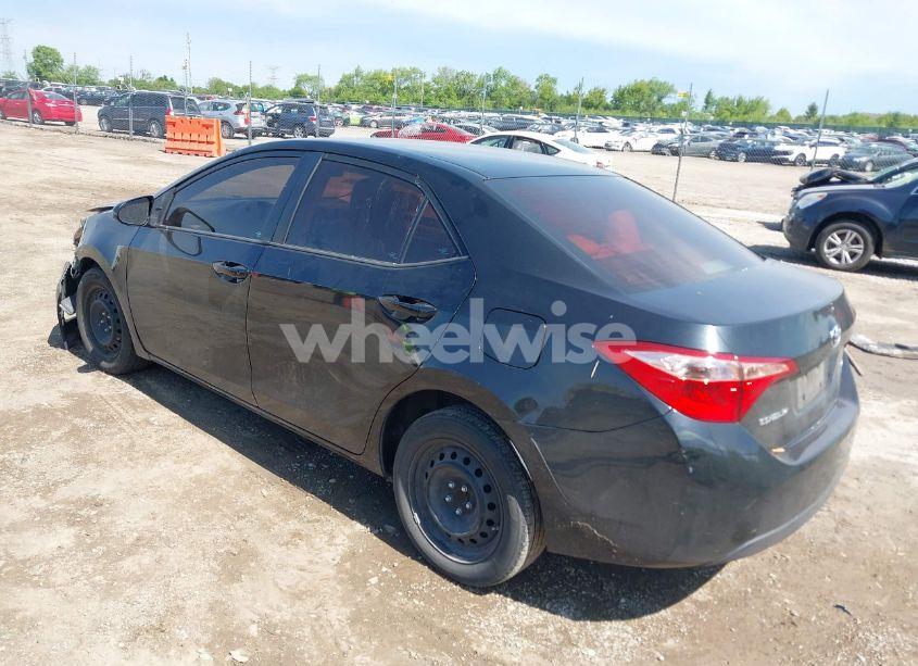 Photo 3 of 2017 Toyota Corolla LE (VIN 5YFBURHE2HP707099)