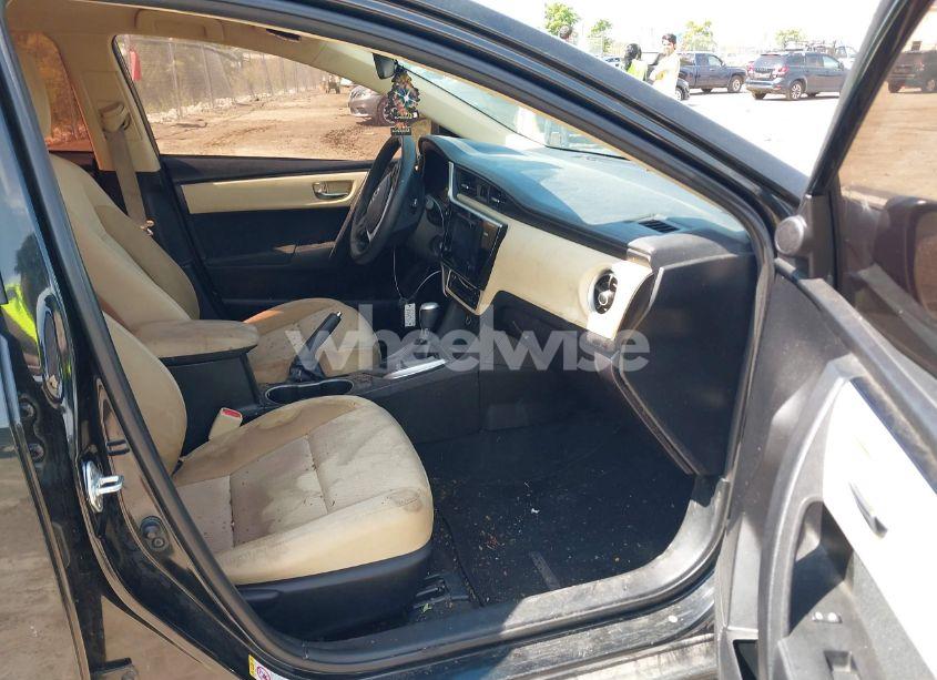 Photo 5 of 2017 Toyota Corolla LE (VIN 5YFBURHE2HP707099)