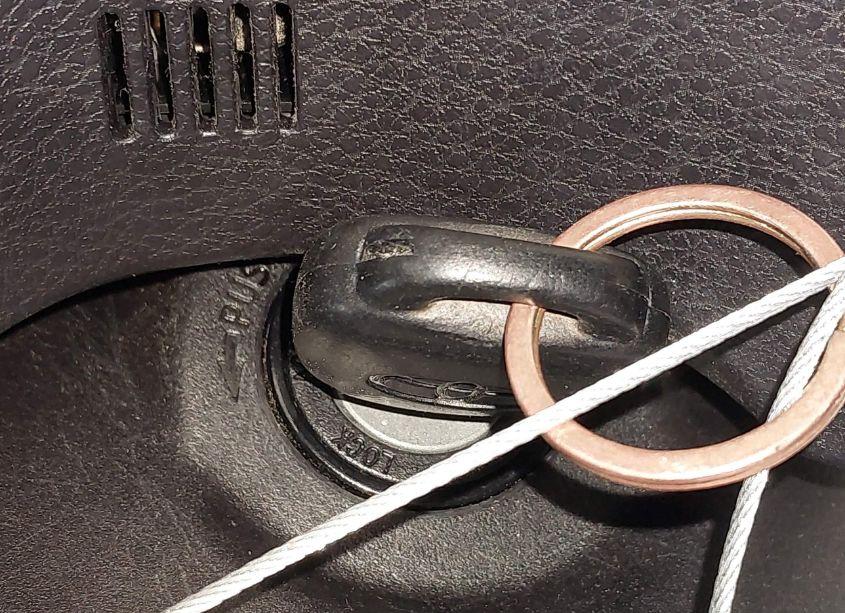 Photo 11 of 2017 Toyota Corolla SE (VIN 5YFBURHE2HP717843)