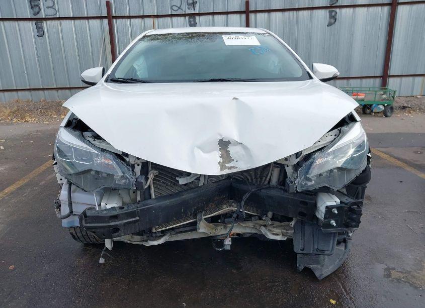 Photo 13 of 2017 Toyota Corolla SE (VIN 5YFBURHE2HP717843)