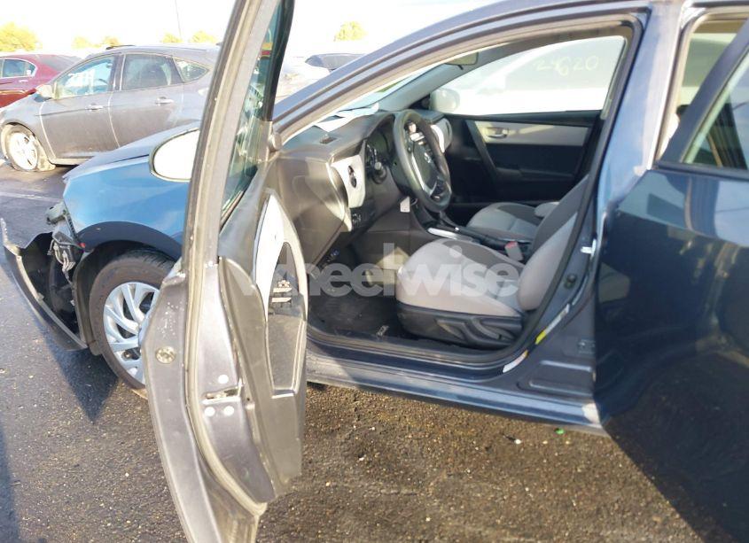 Photo 5 of 2017 Toyota Corolla LE (VIN 5YFBURHE2HP718510)