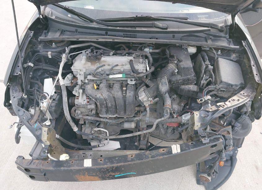 Photo 10 of 2017 Toyota Corolla LE (VIN 5YFBURHE2HP725196)