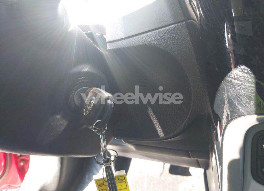 Photo 11 of 2017 Toyota Corolla LE (VIN 5YFBURHE2HP727045)