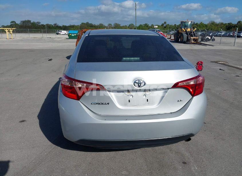 Photo 16 of 2017 Toyota Corolla LE (VIN 5YFBURHE2HP727577)