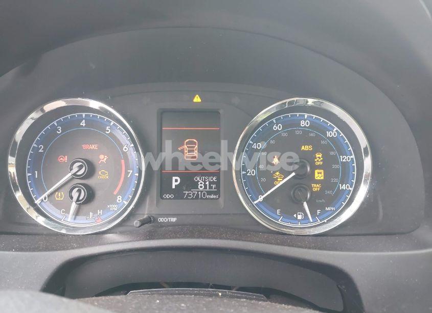 Photo 15 of 2017 Toyota Corolla LE (VIN 5YFBURHE2HP728406)