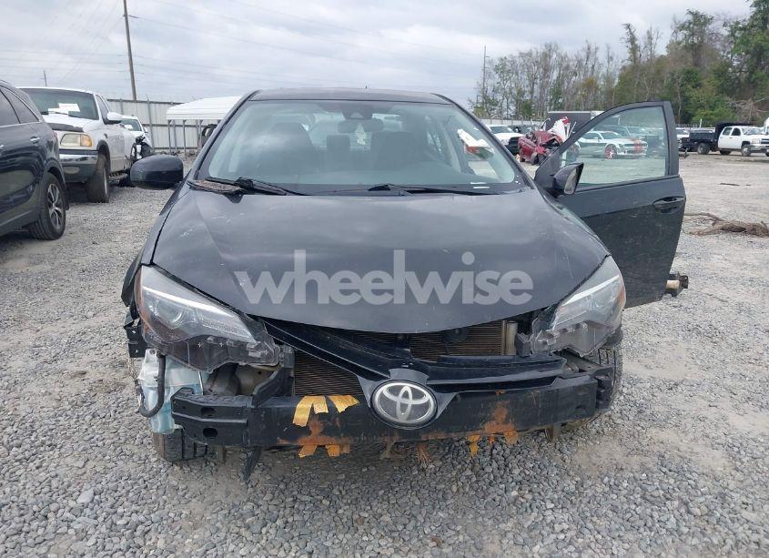 Photo 6 of 2017 Toyota Corolla LE (VIN 5YFBURHE2HP728406)