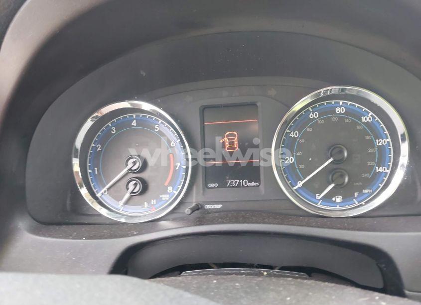 Photo 7 of 2017 Toyota Corolla LE (VIN 5YFBURHE2HP728406)