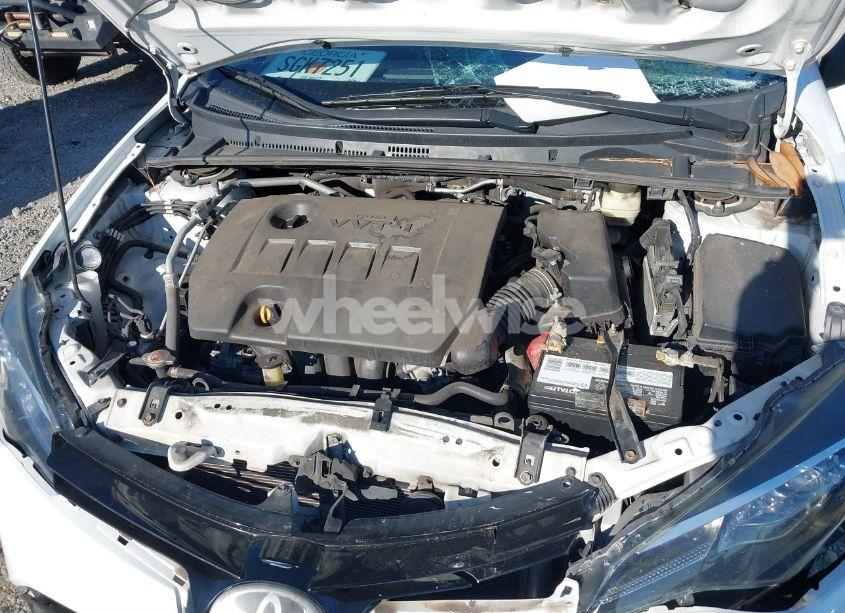 Photo 10 of 2017 Toyota Corolla LE (VIN 5YFBURHE2HP734108)