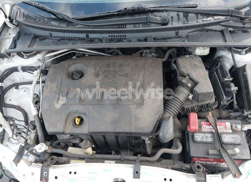 Photo 10 of 2017 Toyota Corolla LE (VIN 5YFBURHE2HP736649)