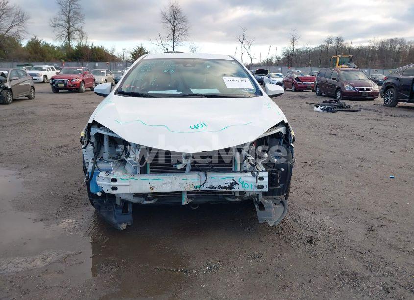 Photo 12 of 2017 Toyota Corolla LE (VIN 5YFBURHE2HP736649)