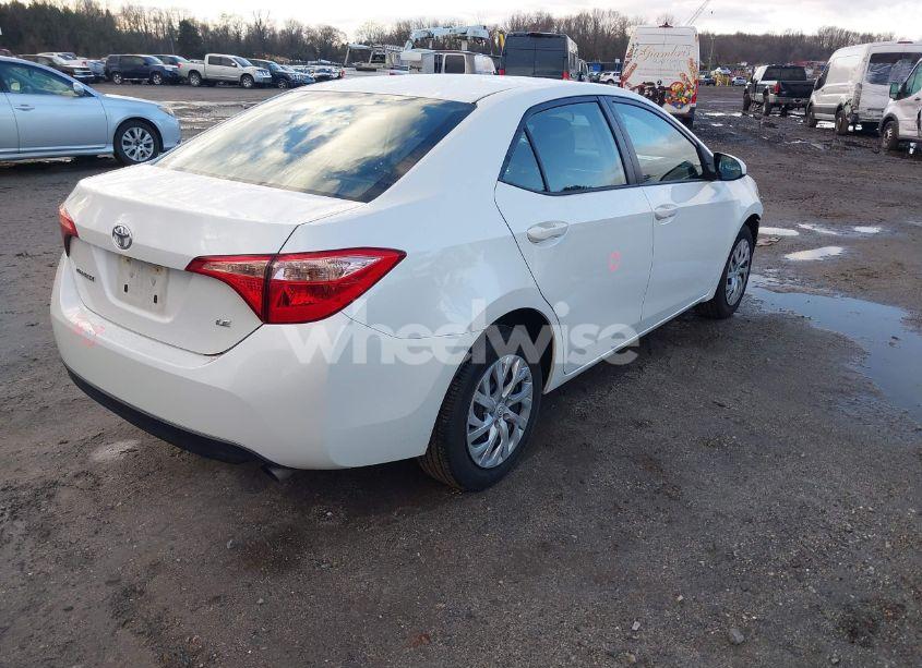 Photo 4 of 2017 Toyota Corolla LE (VIN 5YFBURHE2HP736649)