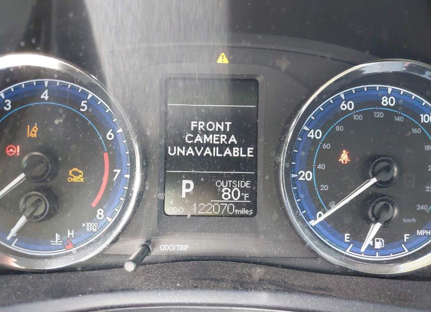 Photo 7 of 2018 Toyota Corolla LE (VIN 5YFBURHE2JP767079)