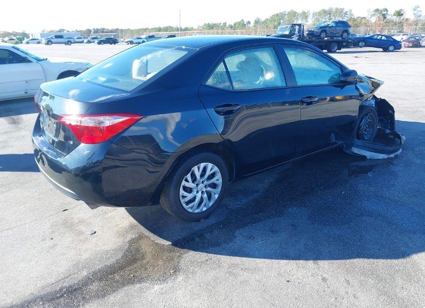 Photo 4 of 2018 Toyota Corolla LE (VIN 5YFBURHE2JP815325)