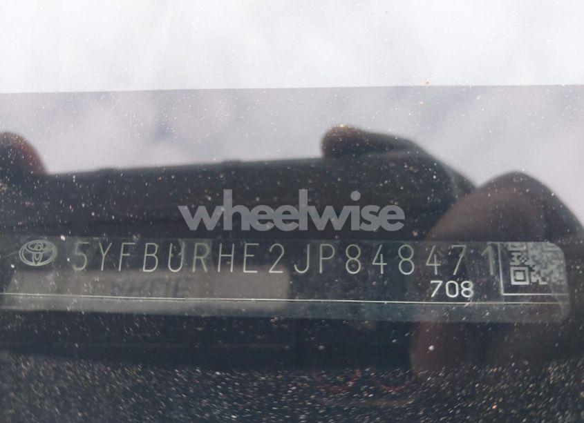 Photo 9 of 2018 Toyota Corolla LE (VIN 5YFBURHE2JP848471)