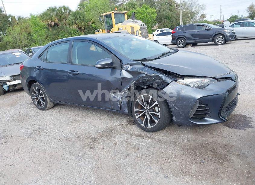 Photo 13 of 2019 Toyota Corolla SE (VIN 5YFBURHE2KP863697)