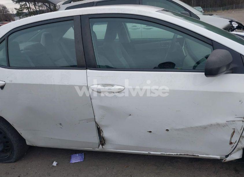 Photo 14 of 2019 Toyota Corolla LE (VIN 5YFBURHE2KP865191)